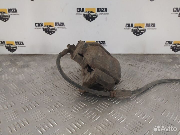 Суппорт передний правый R