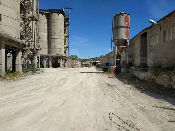 Цементная перевалка - производство, 35000 м²