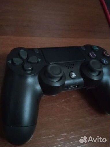 Геймпад от Sony PS4