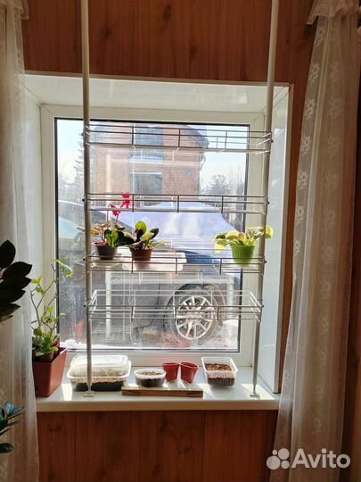 Стеллаж для рассады на подоконник