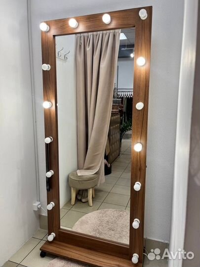 Гримерное зеркало