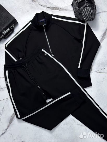 Спортивный костюм Louis Vuitton