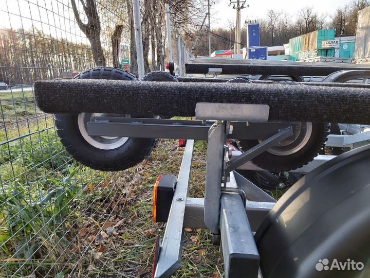 Опорные пневмо ролики прицепа мзса 81771С.012 в с