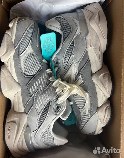 Кроссовки женские new balance 9060