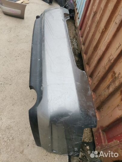 Бампер задний Nissan Fuga Y50