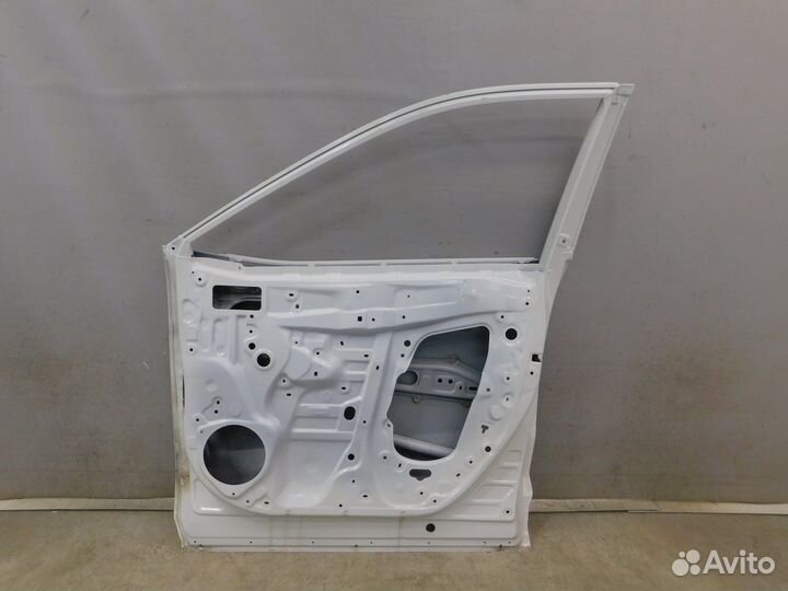 Дверь передняя правая Toyota RAV4