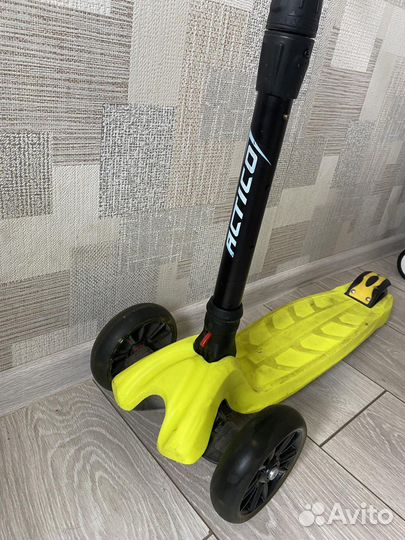 Самокат трехколесный детский
