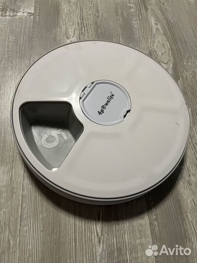 Автокормушка для кошек и собак