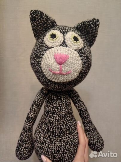 Кот игрушка