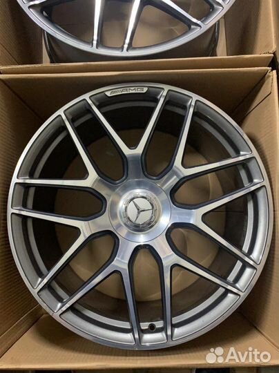 Mercedes W290 AMG GT63 диски оригинал кованые