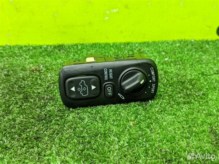 Кнопка переключения режимов подвески Toyota Land