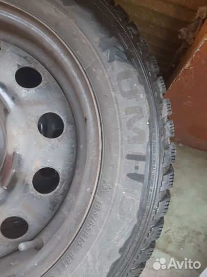 Kumho I'Zen KW22 185/65 R15 88T