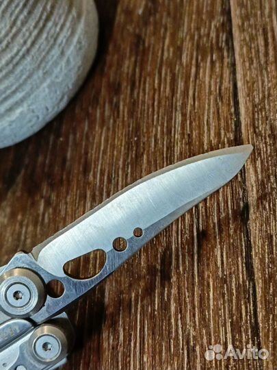 Мультитул Leatherman skeletool с дефектом