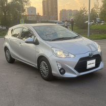 Toyota Aqua 1.5 AT, 2016, 121 250 км, с пробегом, цена 1 050 000 руб.