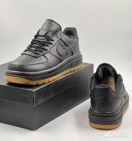 Кроссовки Nike Air Force 1 Luxe с мехом мужские