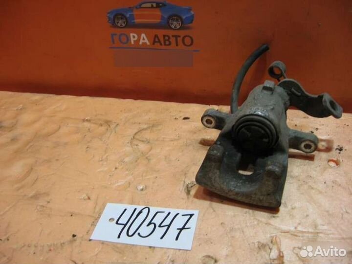 Суппорт тормозной задний левый Kia Ceed 2012-2015