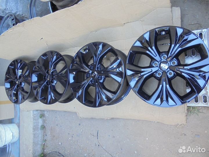 Оригинальные литые диски Kia Carnival 7J R18 et51