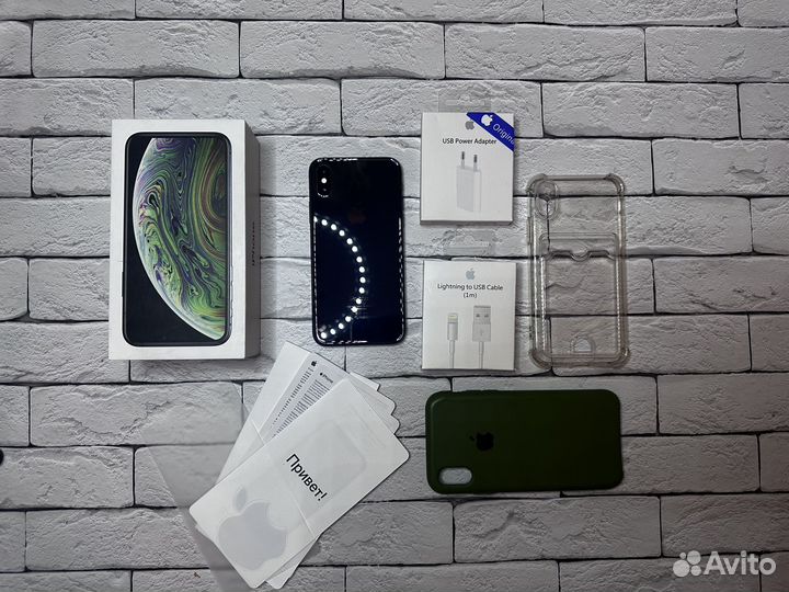 iPhone Xs, 64 ГБ