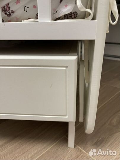 Детская кровать с рождения с мятником и шкафчиком