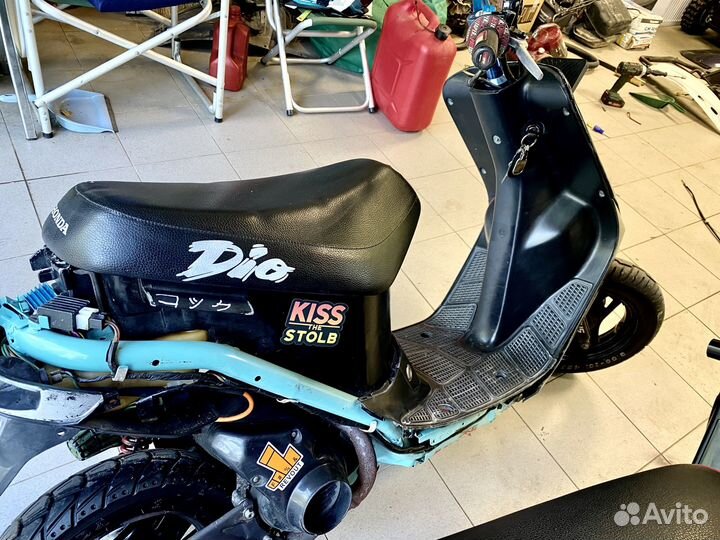 Honda dio sr25
