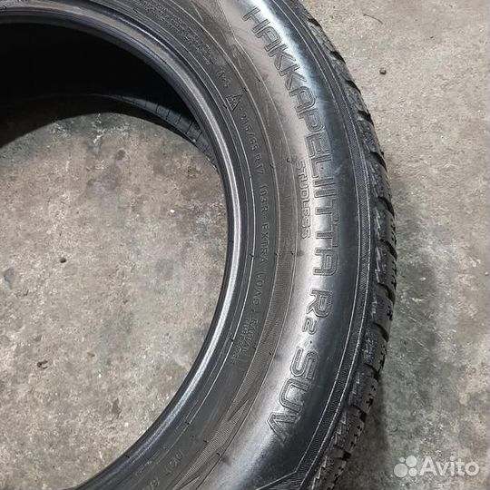 Nokian Tyres Hakkapeliitta R2 SUV 215/65 R17