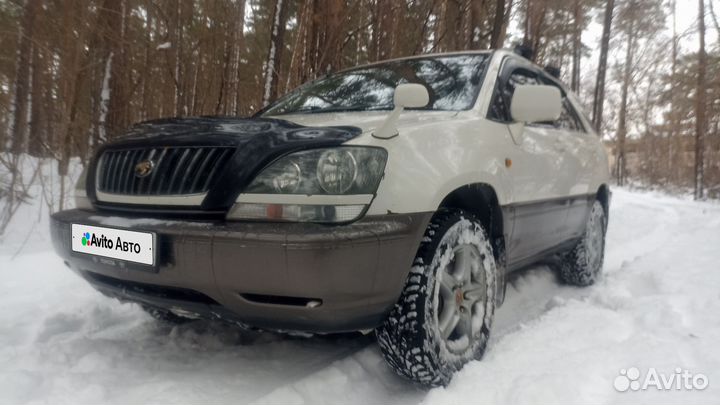 Toyota Harrier 2.2 AT, 1999, 398 855 км