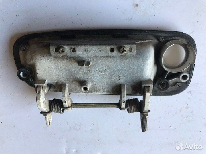 Ручка двери внешняя передняя левая Toyota Camry