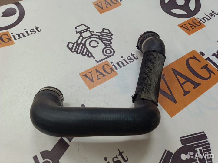 Патрубок системы охлаждения передний Bmw F10 3.0