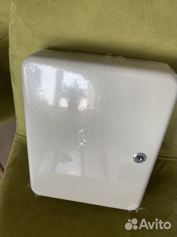 Ящик настенный для ключей