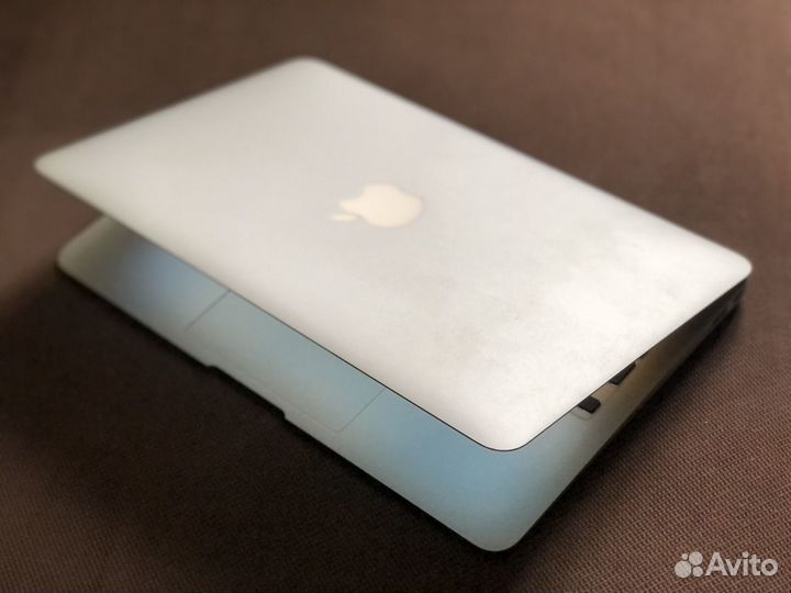 Macbook air 11 2012