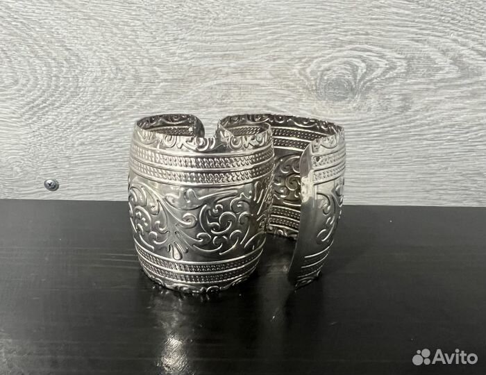 Браслеты и серьги якутские