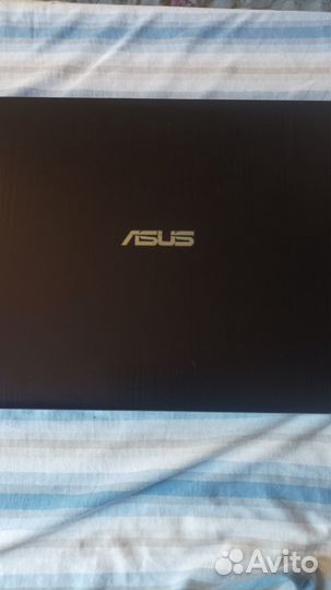 Ноутбук asus
