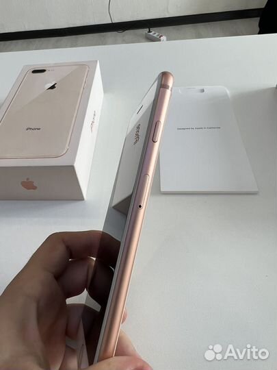 iPhone 8 Plus