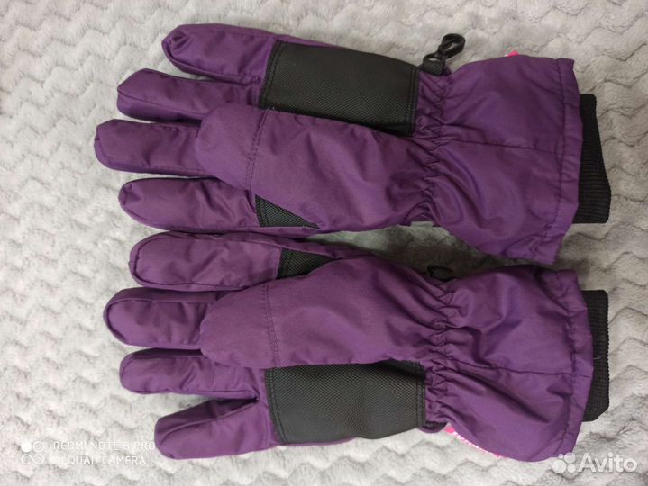 Перчатки новые р. 16-18