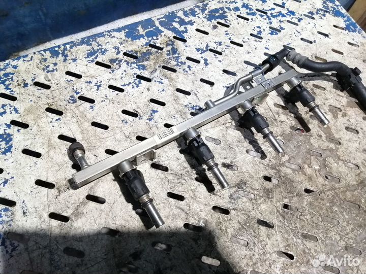 Форсунка топливная Opel Zafira B Astra H Aveo