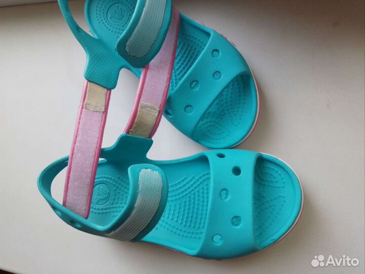 Сандалии crocs c11