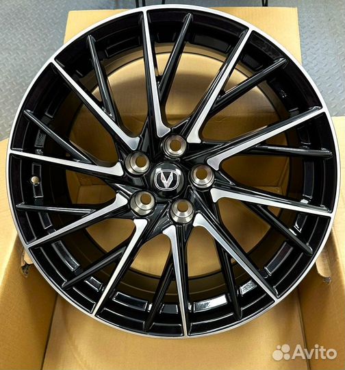 Купить литые диски на Toyota Camry R18