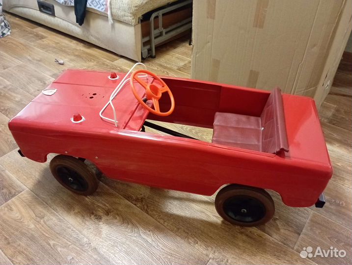 Детская педальная машина СССР