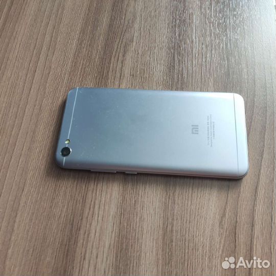Телeфон Xiaomi Redmi 5A