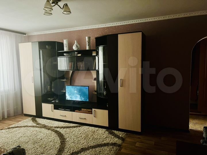 3-к. квартира, 72 м², 8/9 эт.