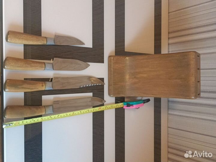 Набор кухонных ножей с подставкой