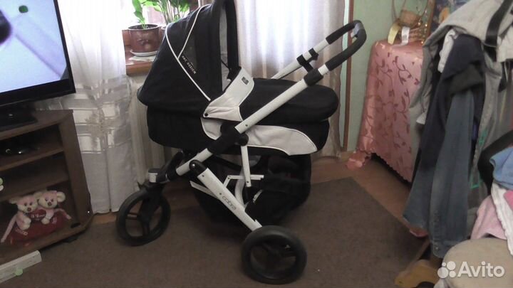 Коляска детская 
