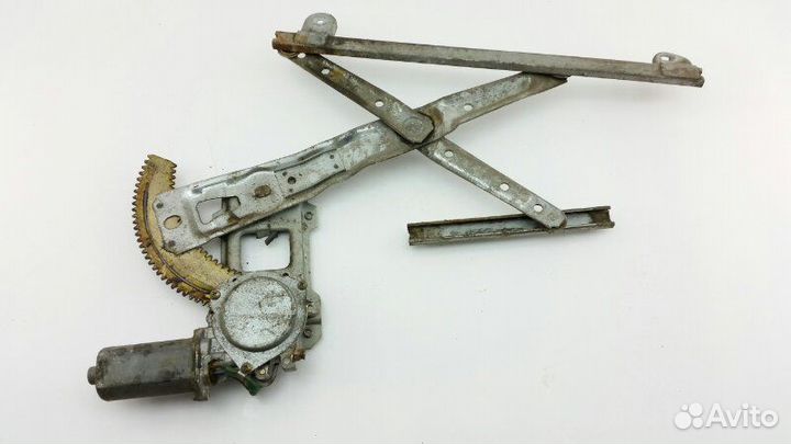 Стеклоподъемник передний левый Subaru Legacy BG5