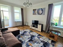 2-к. квартира, 65 м², 7/8 эт.