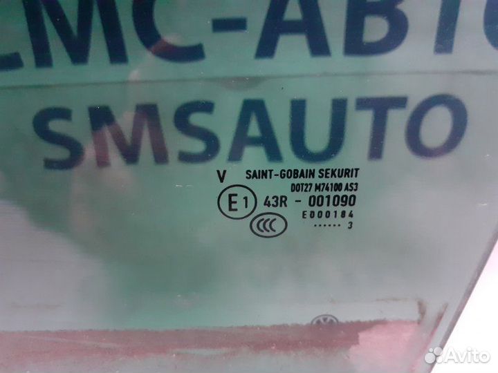 Стекло двери заднее левое Volkswagen Touareg NF