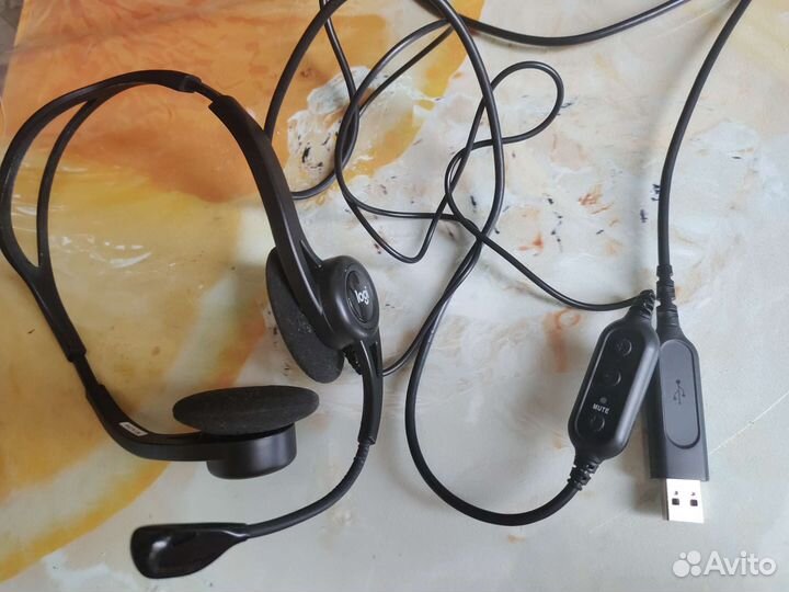 Проводные наушники Logi