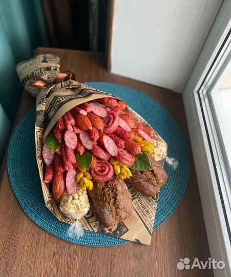 Подарочный мужской букет, женские сладкие букеты