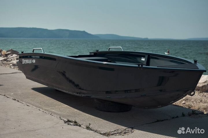 Моторная лодка XStream 400/420