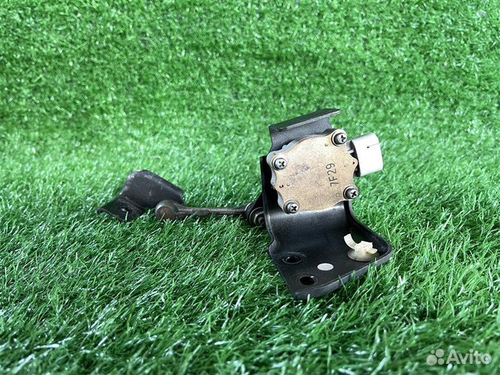 Датчик высоты дорожного просвета задний Honda