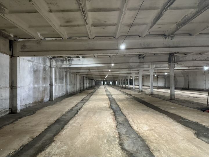 Производство, 1300 м²